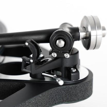 Rega Planar 8 Turntable with Nd7 MM Phono Cartridge (Black)